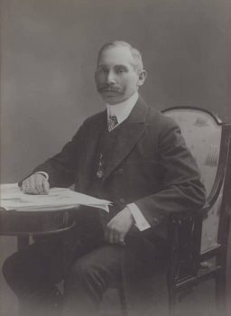 János Kotányi