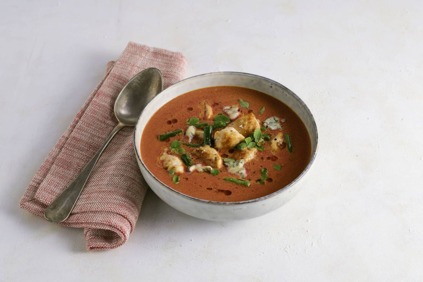 Rote Rueben Fisolen Suppe